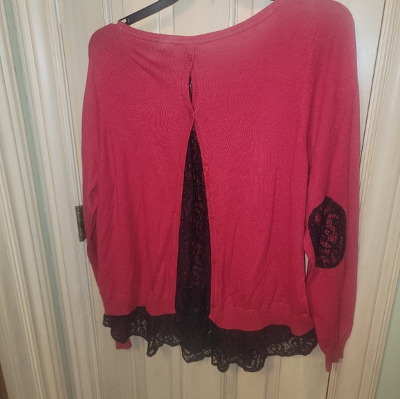 NWT Womens Plus sz 2X Torrid Red Sweater with black Lace Romantic - Picture 4 of 11